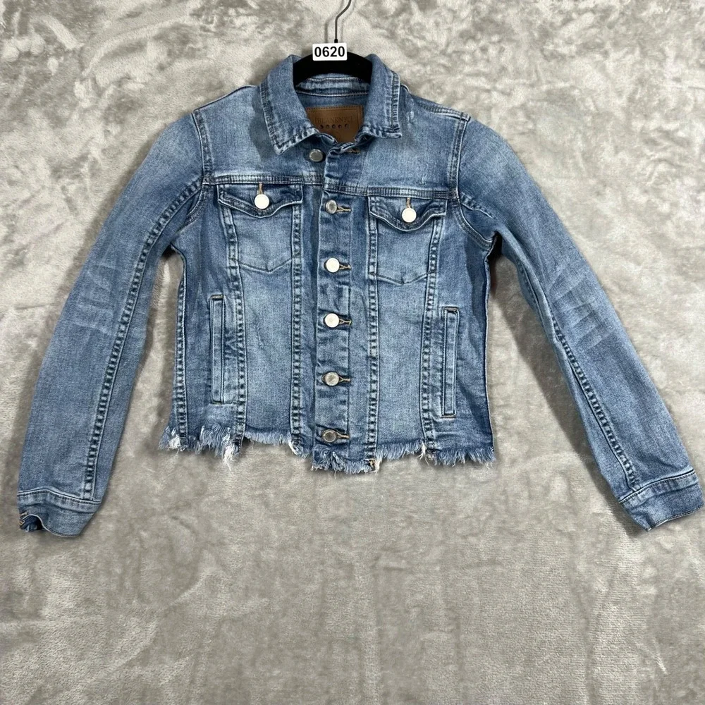 Blank NYC Cropped Blue Denim Jean Trucker Jacket Distressed Raw Hem Size S Youth